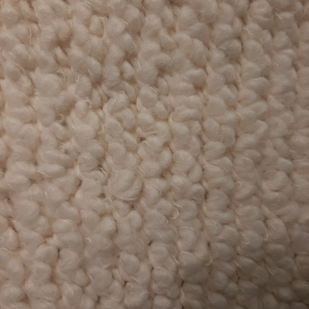 Cocogio Knit Poncho - Picture 7 of 10
